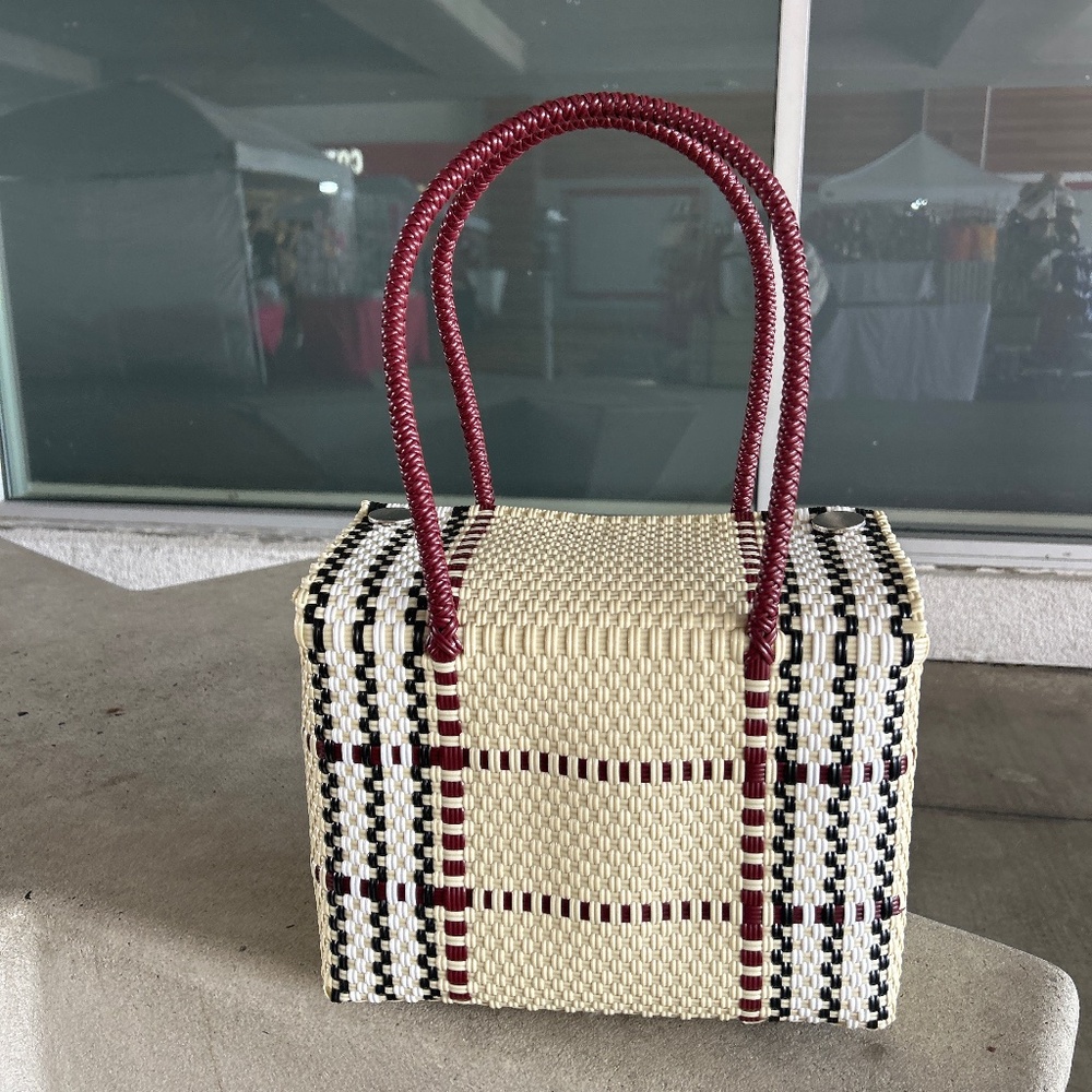 100 % recycled bag